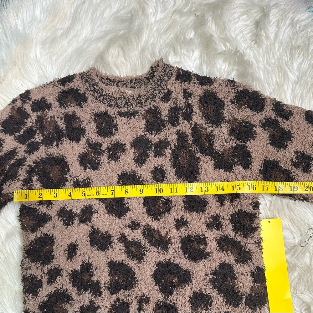 Nwt Skims Cozy Leopard Print Kids joggers and pull over SET‎ NWT